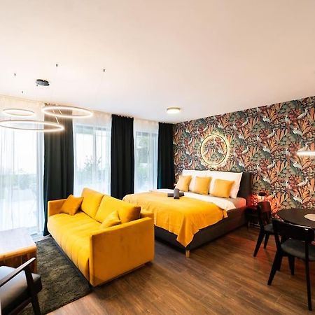 Gold Garden Terrace Apartment 布尔诺 外观 照片