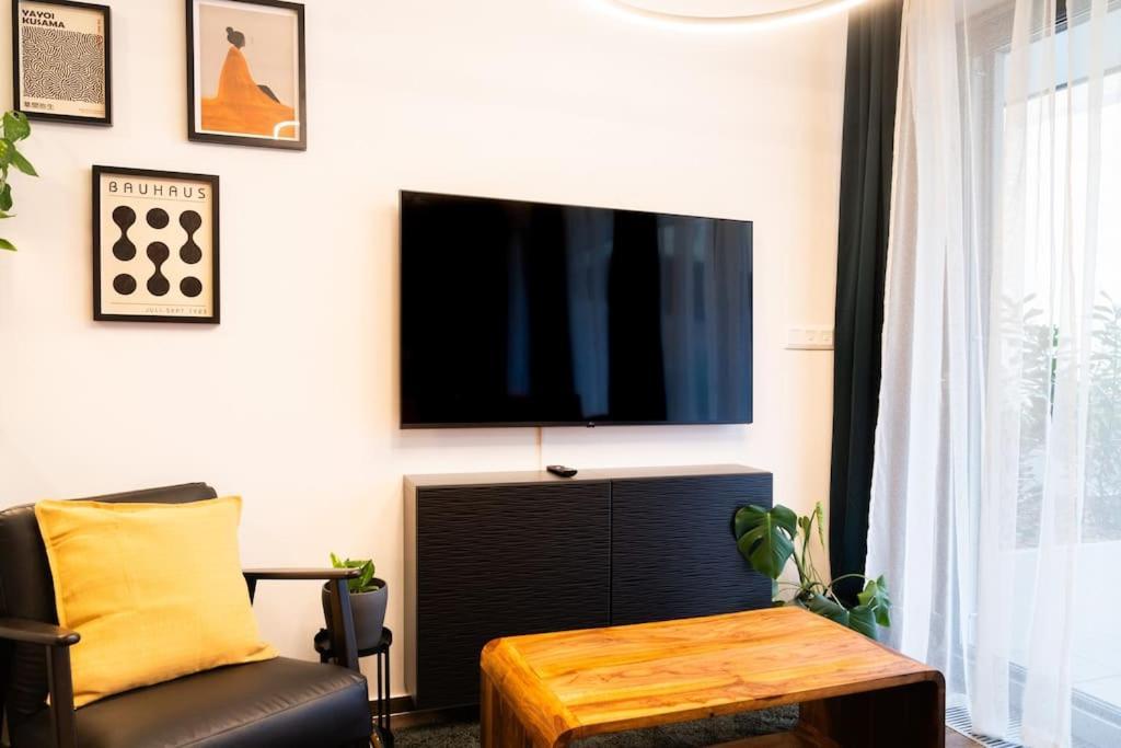 Gold Garden Terrace Apartment 布尔诺 外观 照片