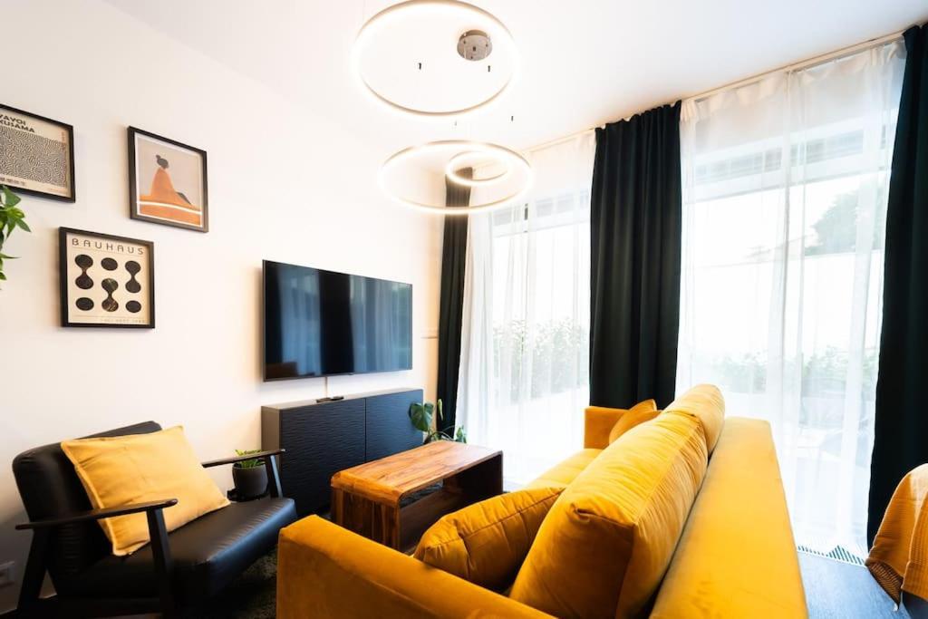 Gold Garden Terrace Apartment 布尔诺 外观 照片