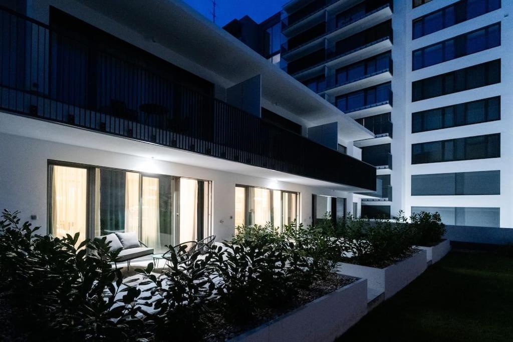 Gold Garden Terrace Apartment 布尔诺 外观 照片