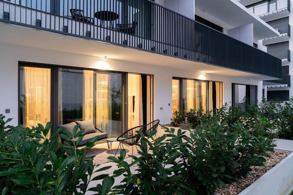 Gold Garden Terrace Apartment 布尔诺 外观 照片